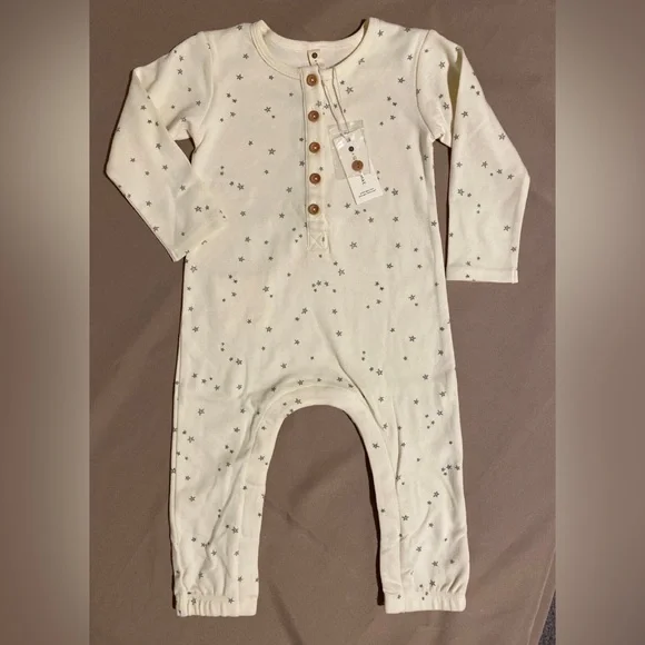 Last Call!Quincy Mae Romper, Organic Cotton, Ivory w/ blue stars, Rylee + Cru - Picture 6 of 8